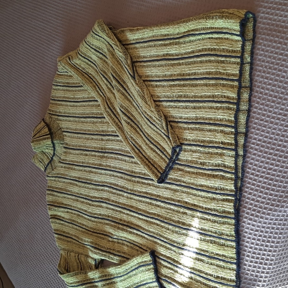 Womens chenille  sweater